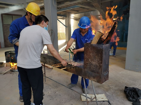 6376965418023358282380296