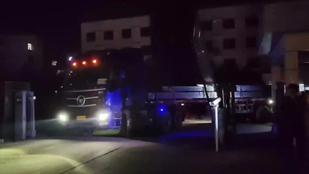 我们风雨同心，抗洪保供！